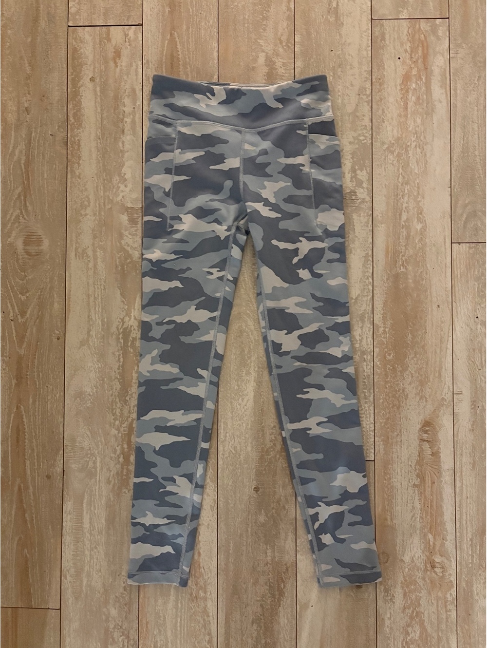 Athleta Girl High Rise Stash Your Treasures Camo Leggings Blue Size 12